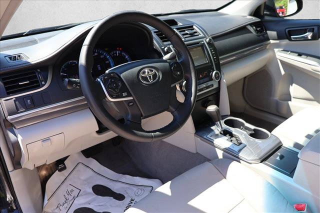 Used 2013 Toyota Camry XLE FWD image 10