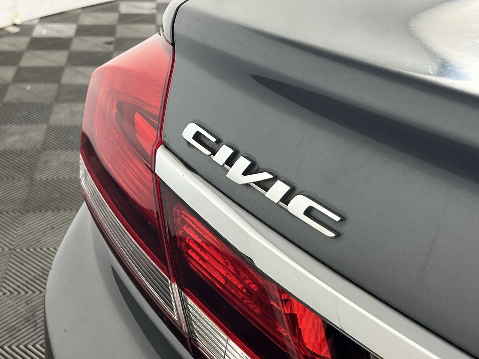 Used 2013 Honda Civic LX image 25