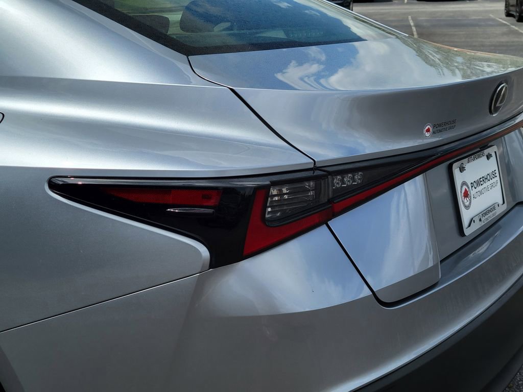 Used 2021 Lexus IS 300 300 w/ Accessory Package image 12