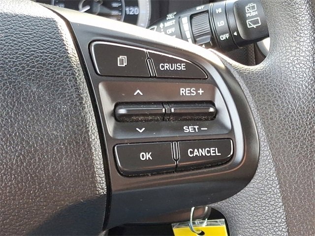 Used 2022 Hyundai Venue SE image 21