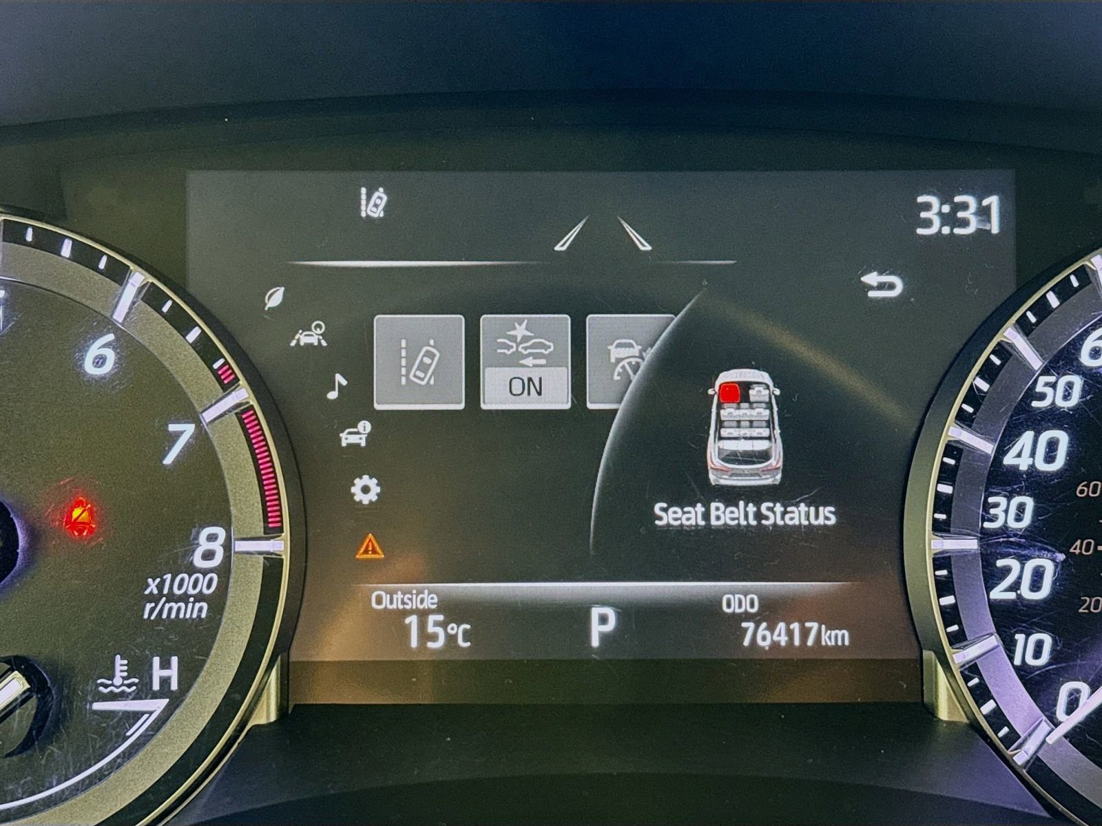 Used 2022 Toyota Highlander XLE AWD/4WD image 10