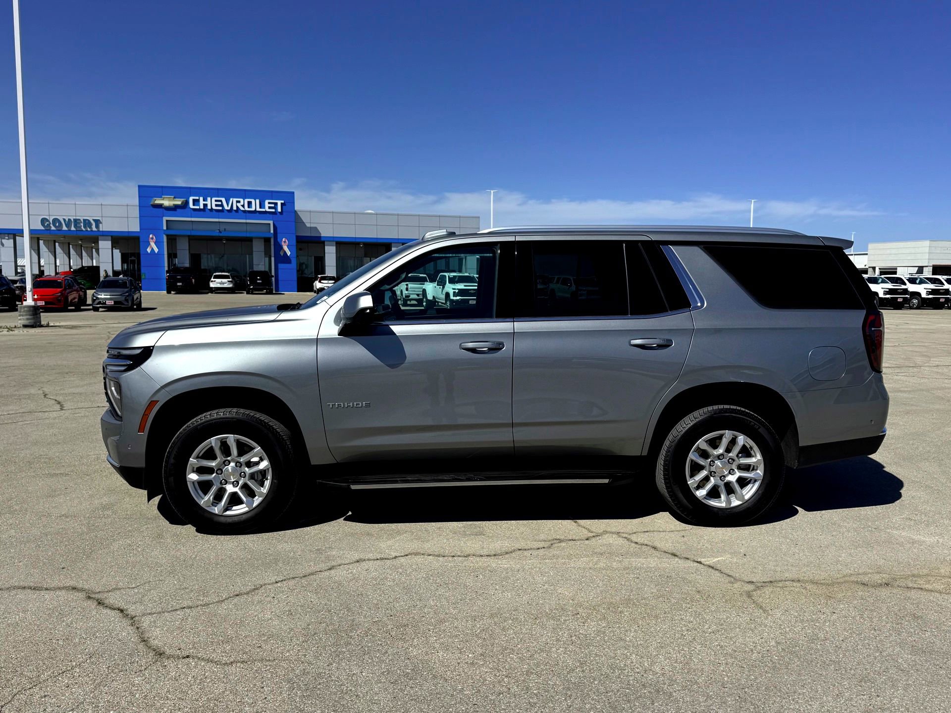 Used 2025 Chevrolet Tahoe LT image 10