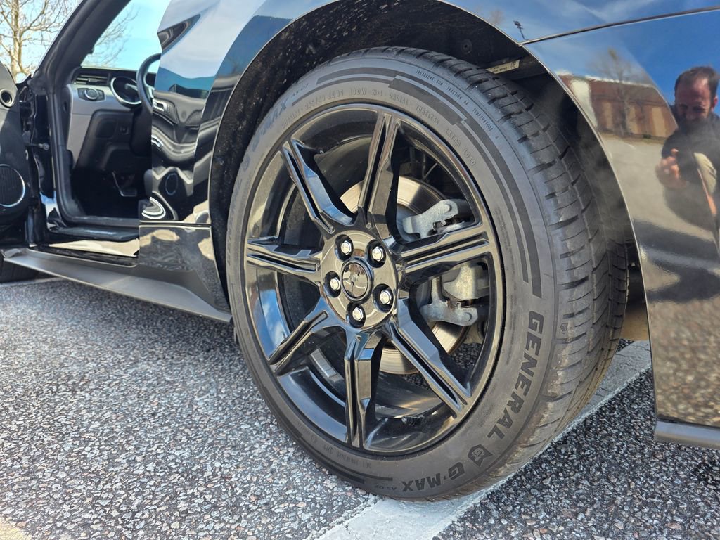 Used 2020 Ford Mustang GT Premium w/ Black Accent Package image 29