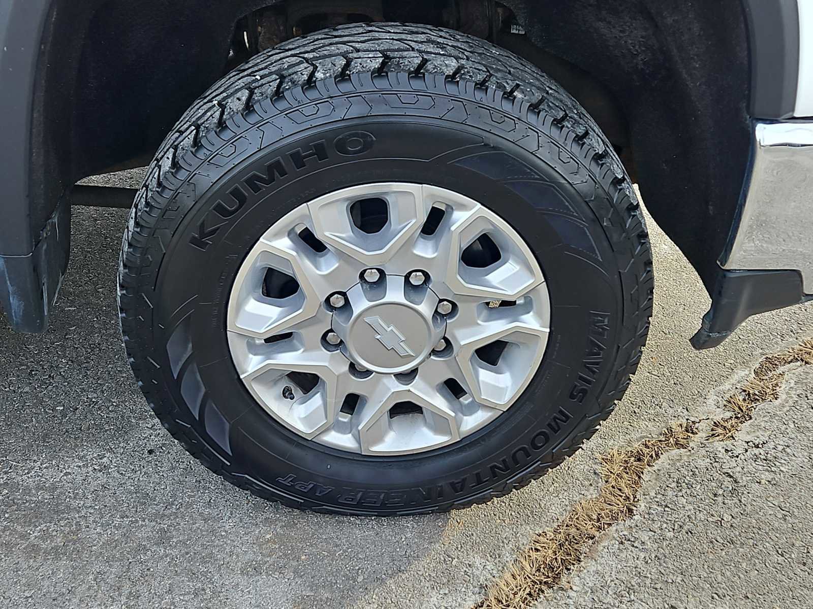 Used 2020 Chevrolet Silverado 2500 LTZ image 10