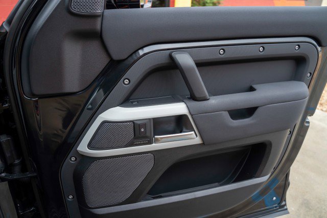 Used 2023 Land Rover Defender 110 S image 58