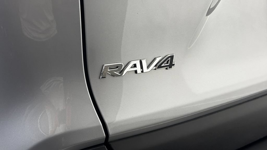 Used 2025 Toyota RAV4 LE FWD image 7