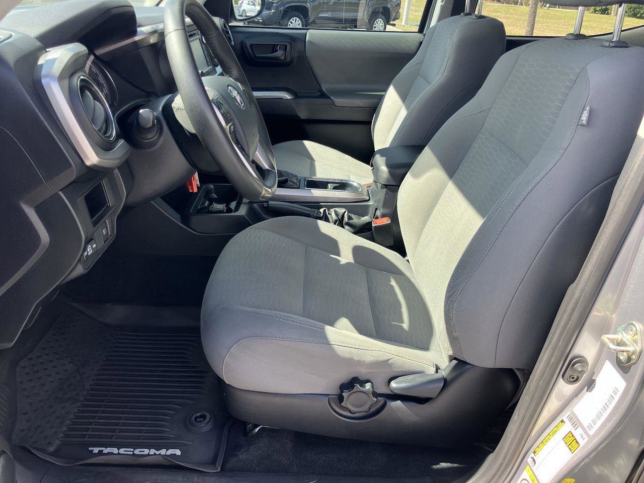 Used 2019 Toyota Tacoma SR5 image 12