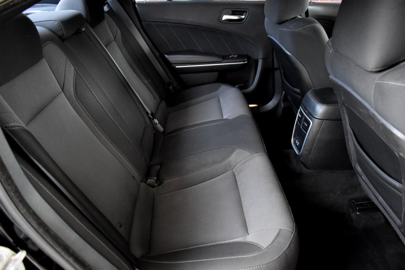 Used 2018 Dodge Charger SXT Plus RWD image 41