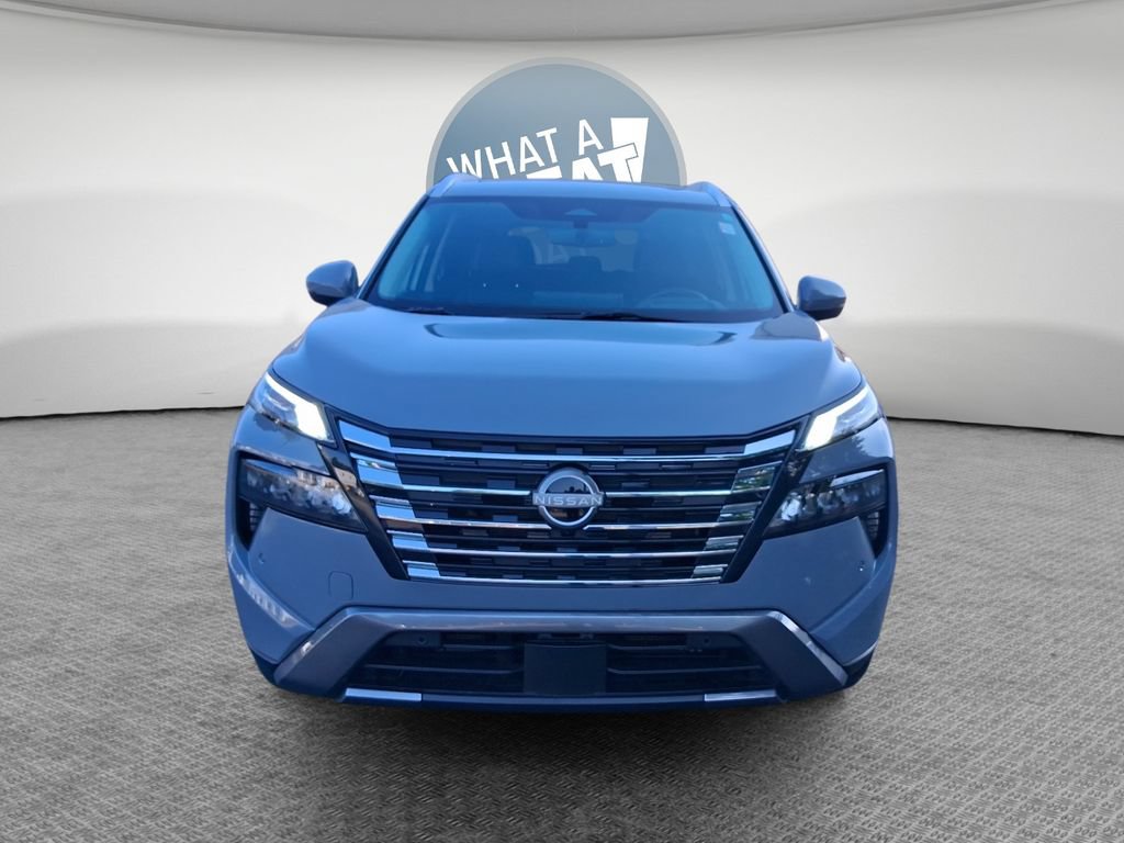 Used 2025 Nissan Rogue SL w/ SL Premium Package FWD image 9