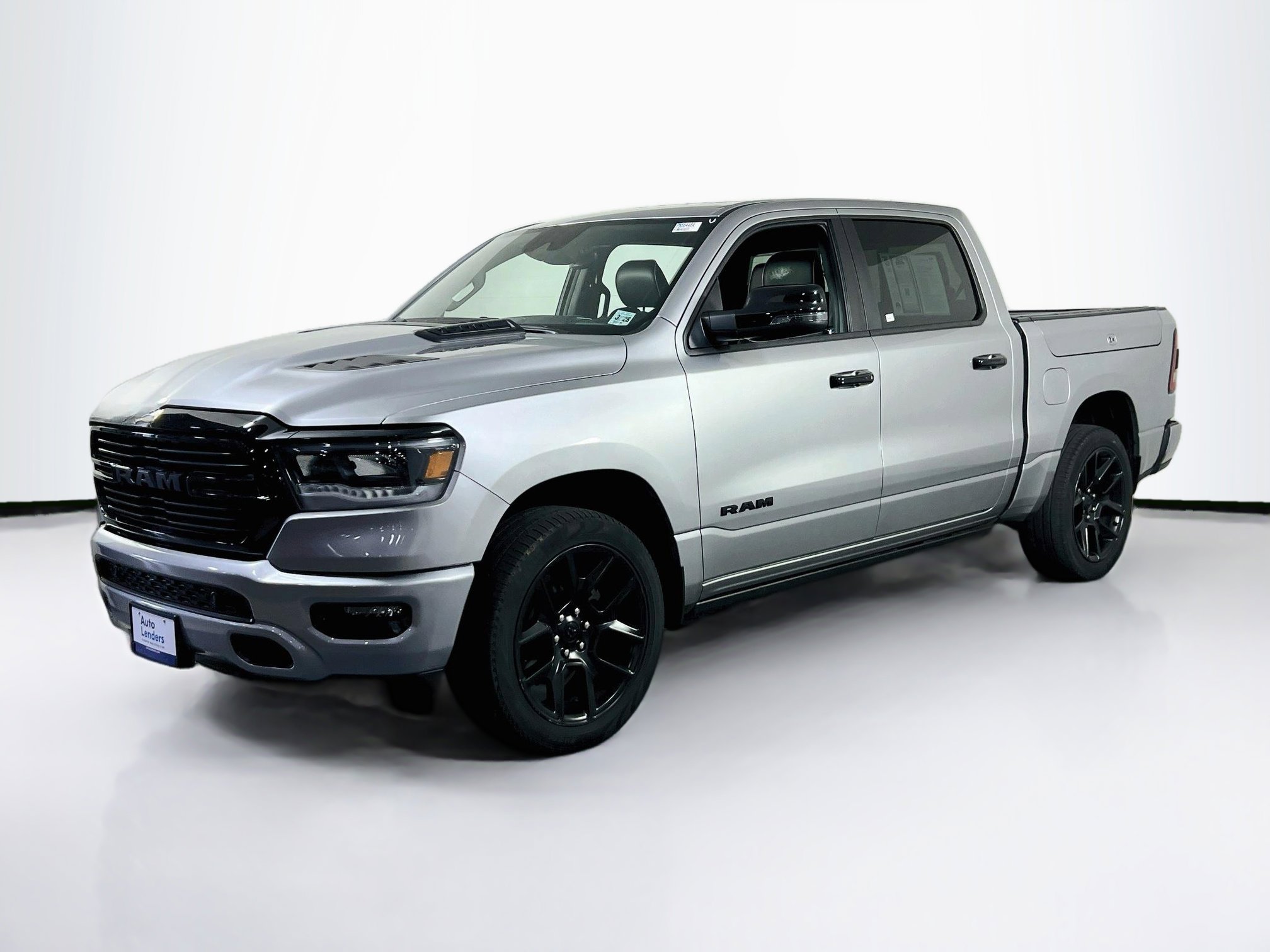 Used 2023 RAM 1500 Laramie image 1