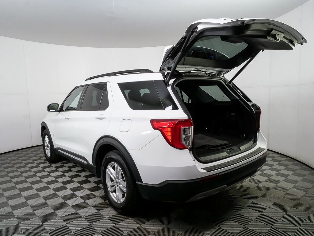 Used 2023 Ford Explorer XLT w/ Equipment Group 202A image 31