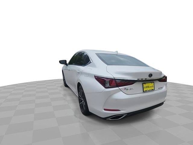 Used 2024 Lexus ES 350 w/ Premium Package FWD image 7