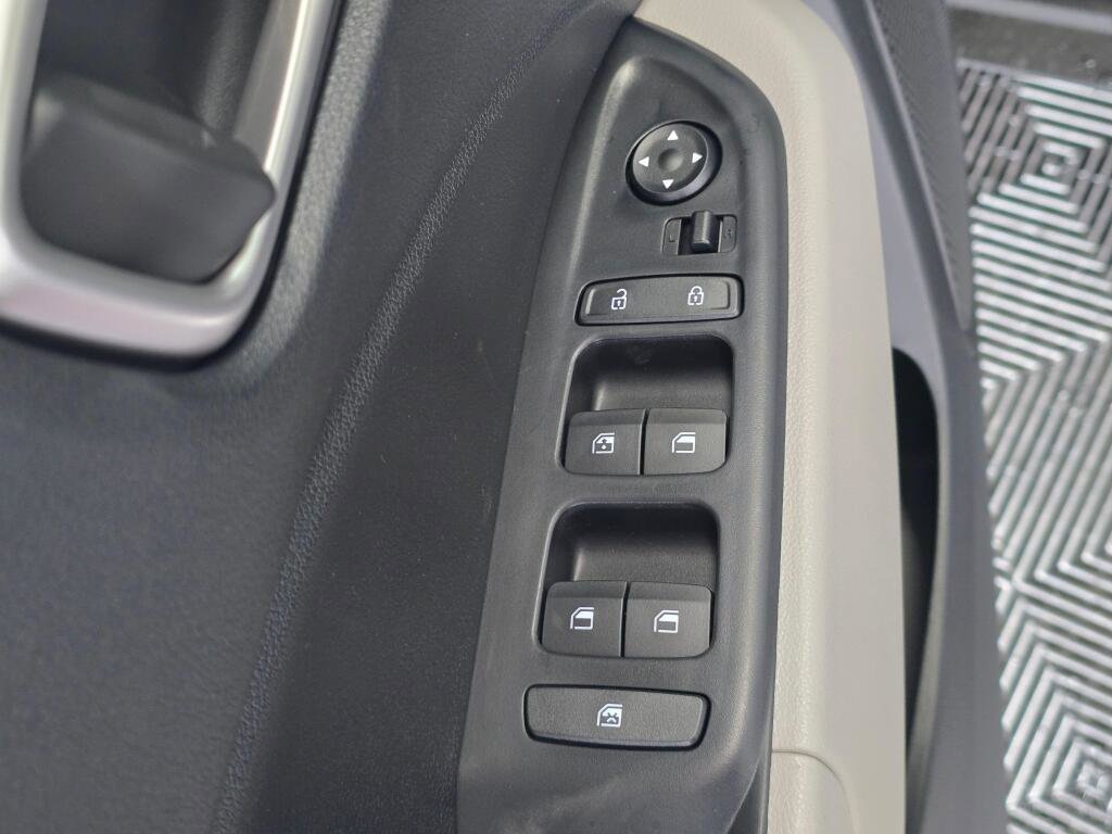 New 2026 Hyundai Venue SEL image 21