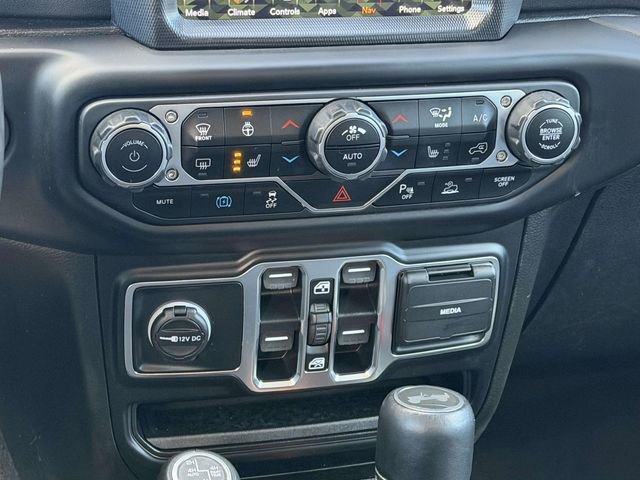 Used 2021 Jeep Wrangler Unlimited Sahara w/ Cold Weather Group image 10