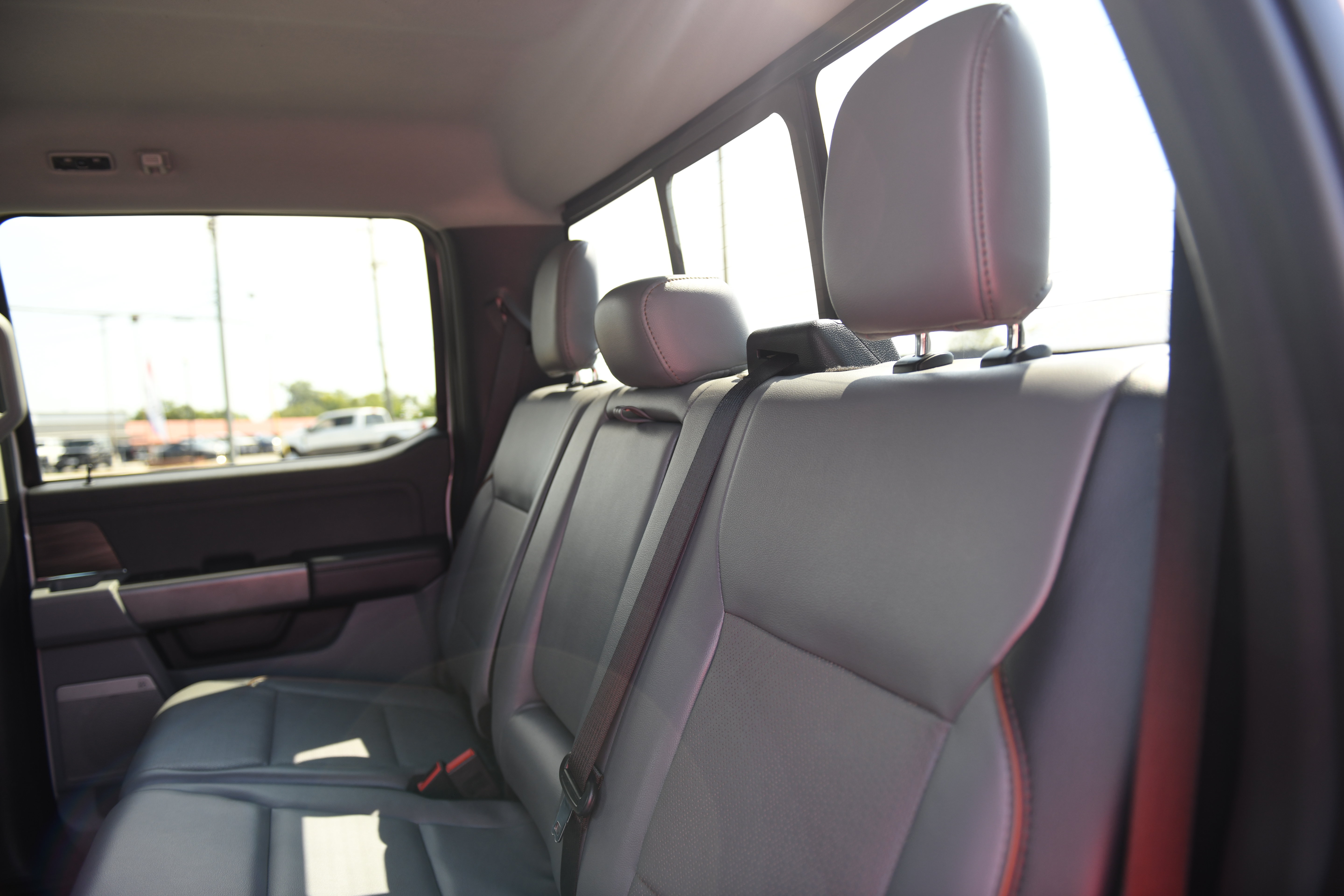 Used 2024 Ford F150 Lariat w/ Bed Utility Package AWD/4WD image 14