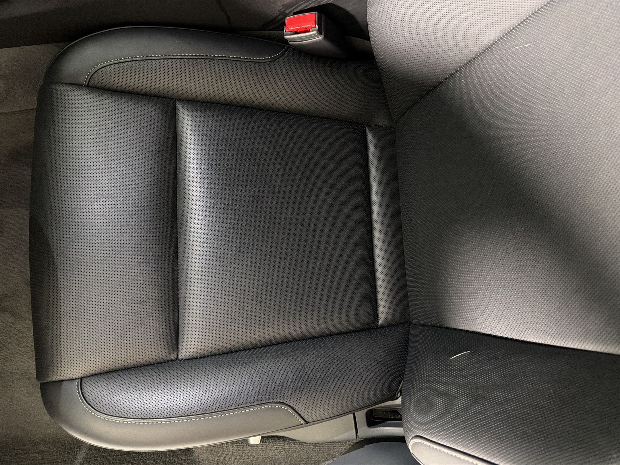 Used 2023 Lucid Air Pure RWD image 20