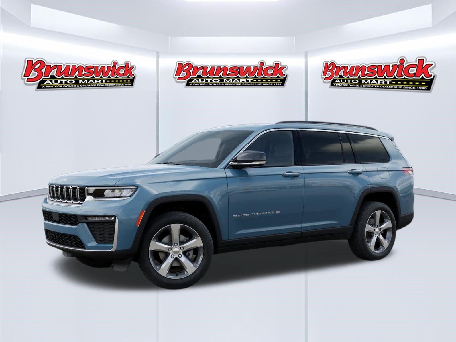 New 2026 Jeep Grand Cherokee L Limited AWD/4WD image 2