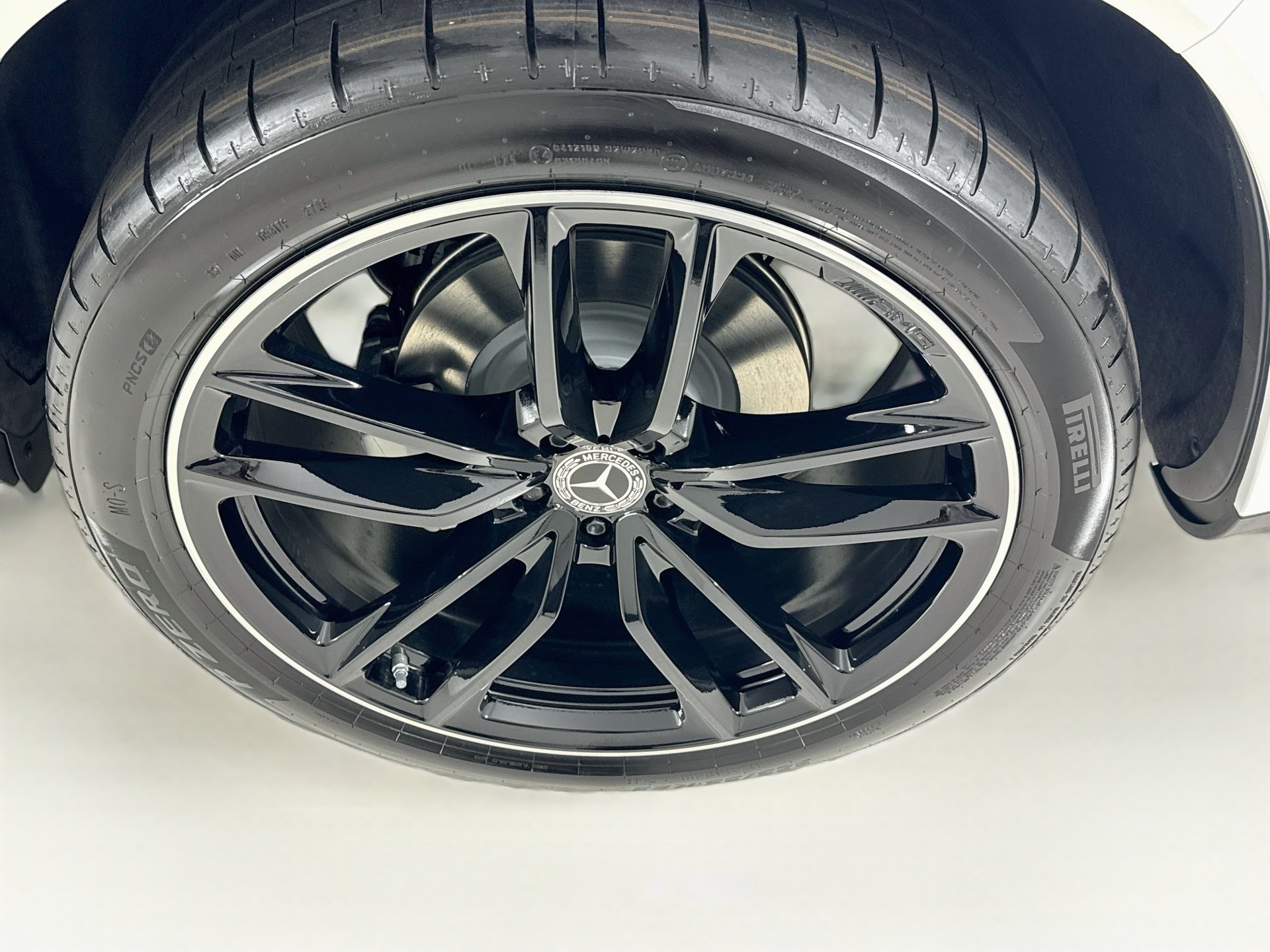 New 2027 Mercedes-Benz GLS 450 4MATIC image 35