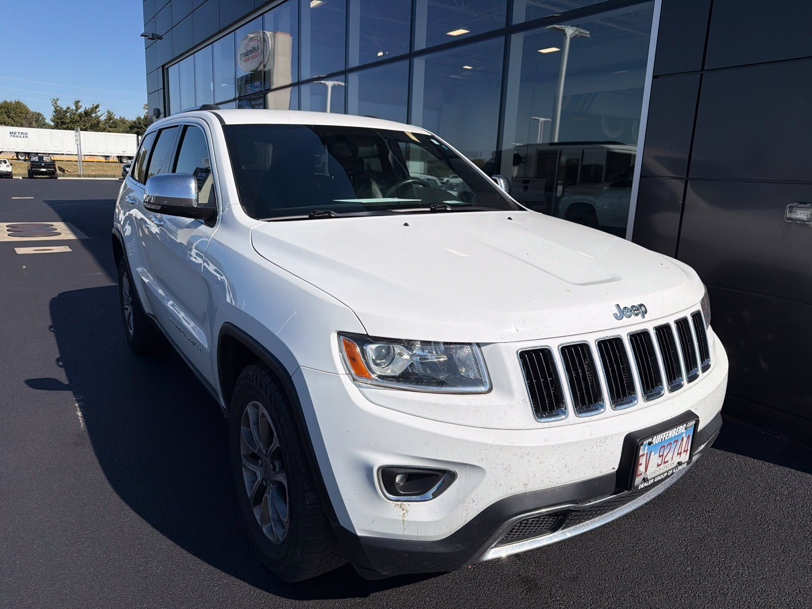 Used 2015 Jeep Grand Cherokee Limited w/ Trailer Tow Group IV AWD/4WD image 1