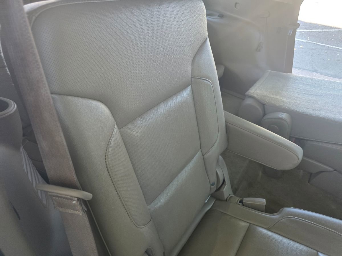 Used 2015 Chevrolet Tahoe LTZ RWD image 28