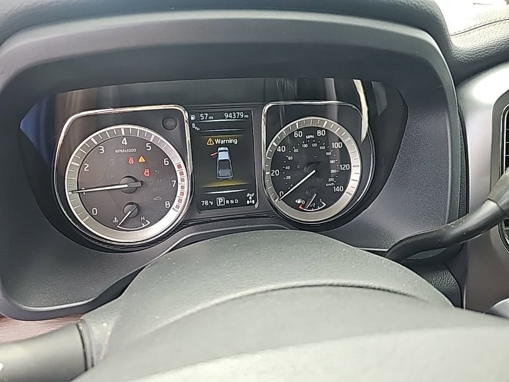 Used 2018 Nissan Titan Platinum Reserve w/ Platinum Utility Package image 10