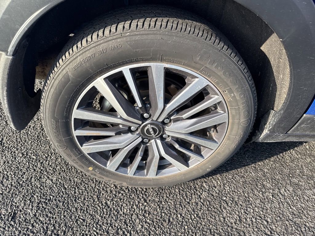 Certified 2023 Nissan Kicks SV image 12