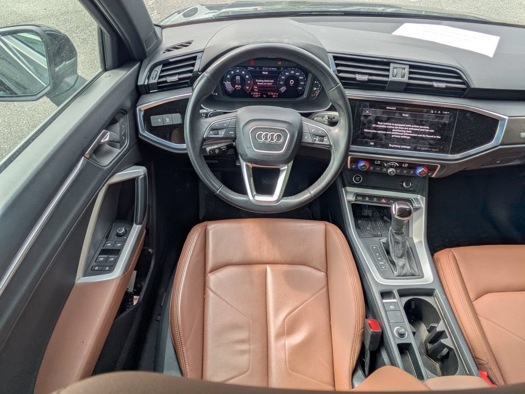 Used 2023 Audi Q3 2.0T Premium Plus w/ Premium Plus Package AWD/4WD image 14