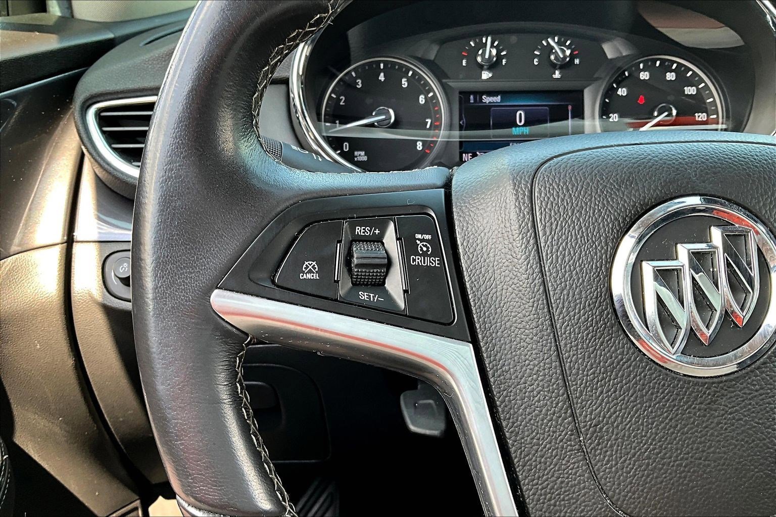 Used 2022 Buick Encore Preferred w/ Safety Package image 11