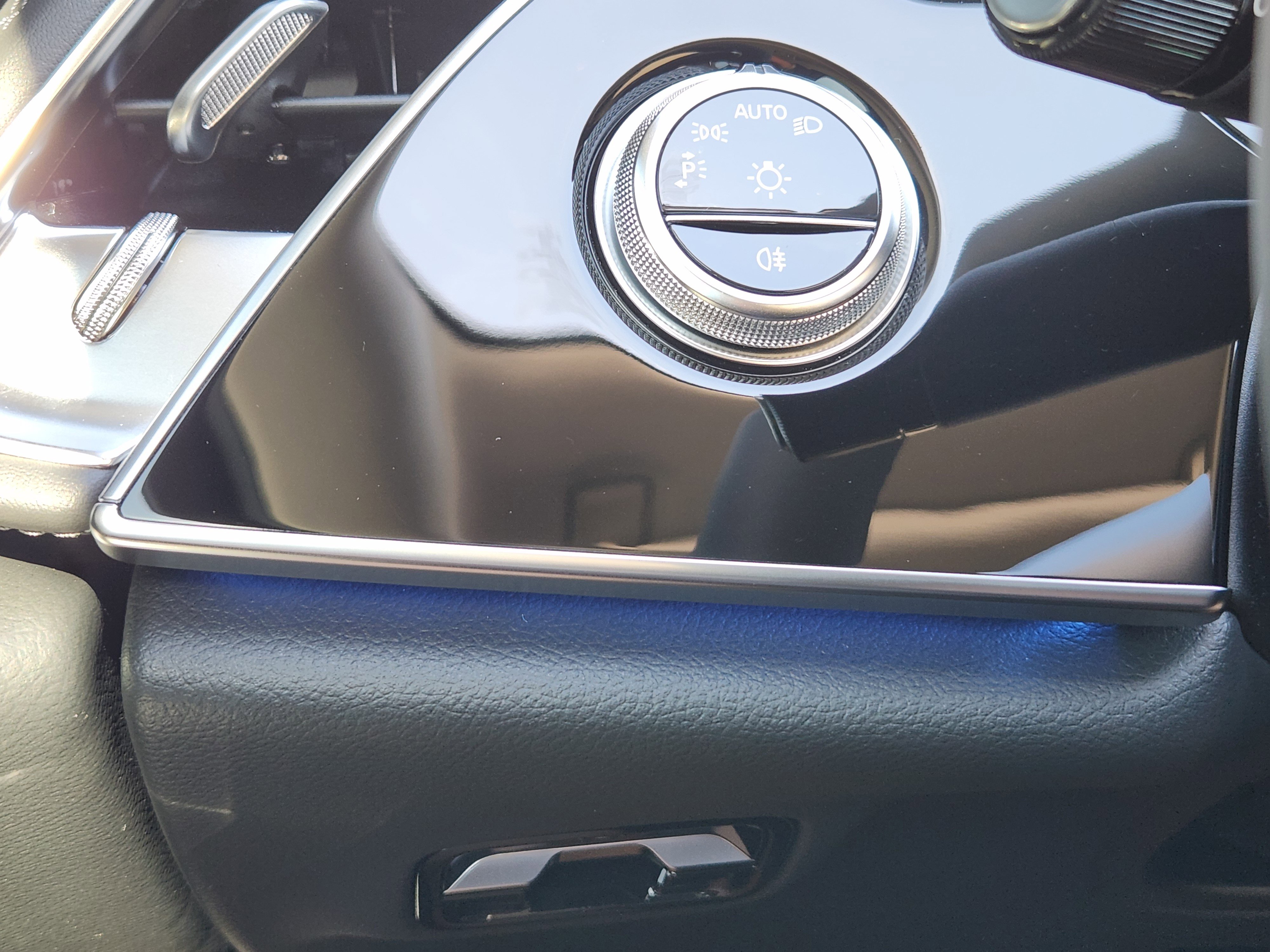 New 2026 Mercedes-Benz E 350 4MATIC Sedan image 22