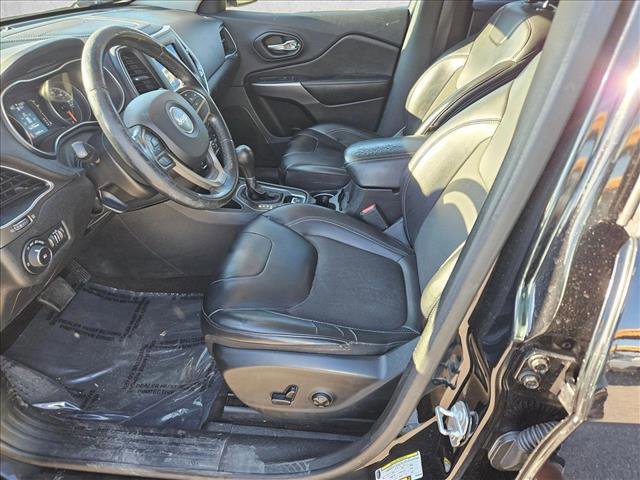 Used 2019 Jeep Cherokee Latitude Plus image 17