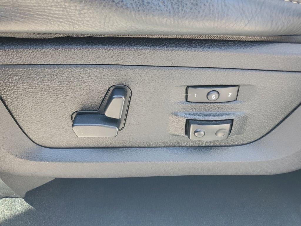 Used 2016 RAM 1500 Limited AWD/4WD image 28