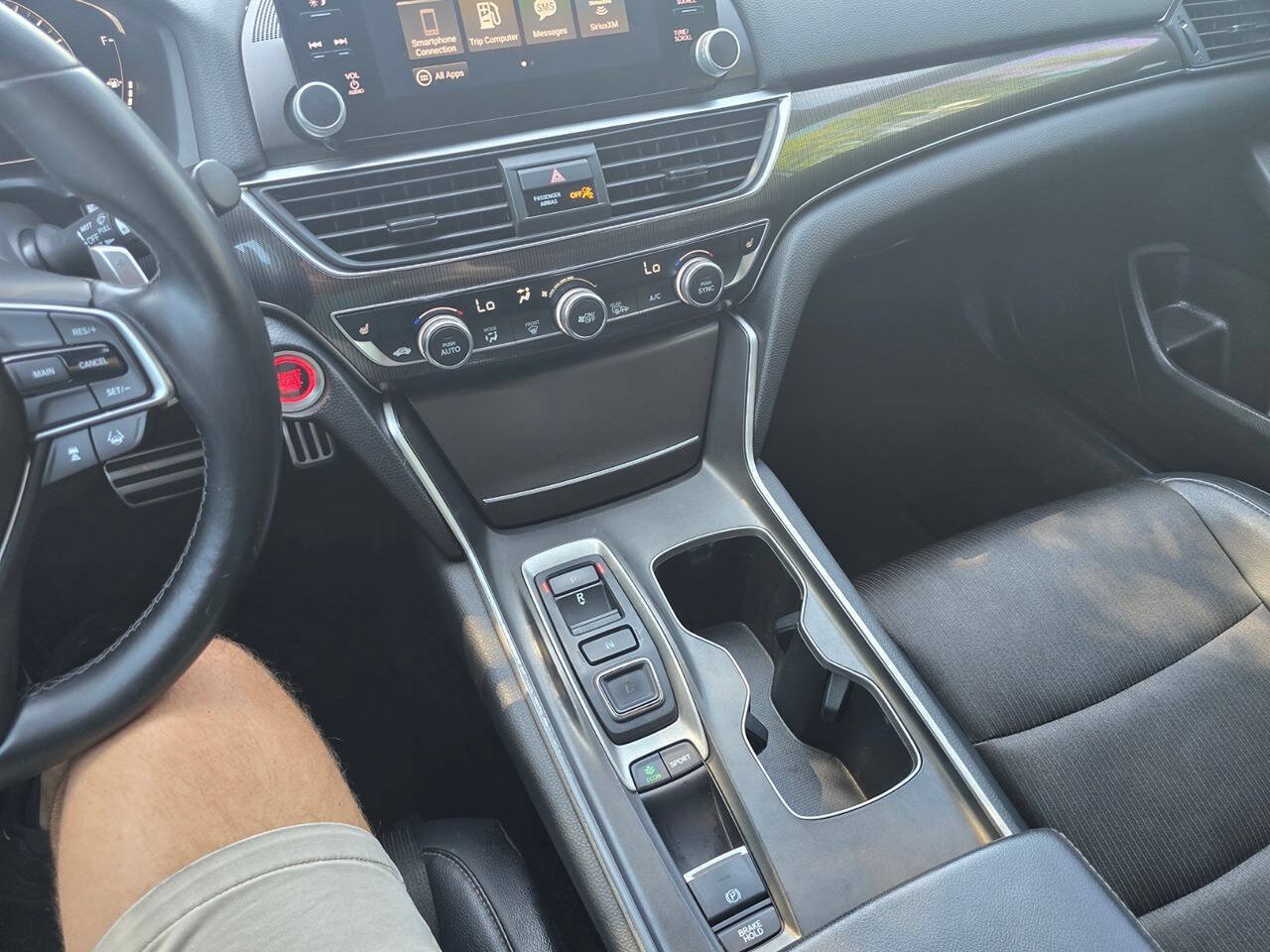 Used 2018 Honda Accord Sport image 28