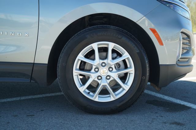 Used 2023 Chevrolet Equinox LT image 43