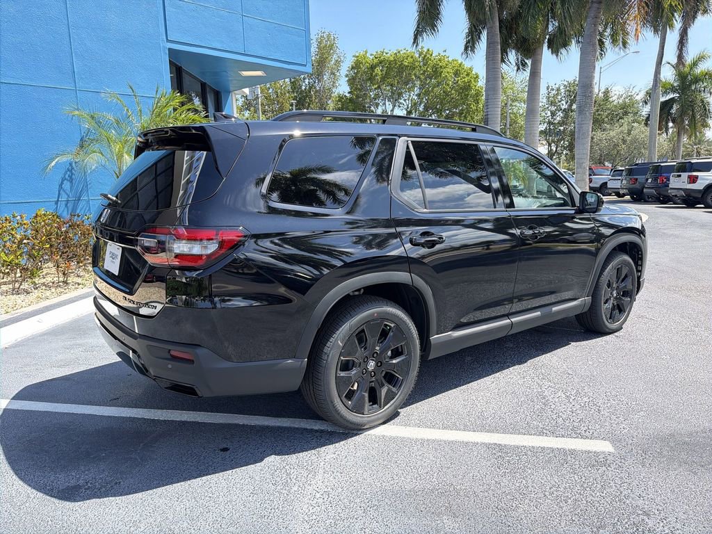 New 2026 Honda Pilot Black Edition image 8