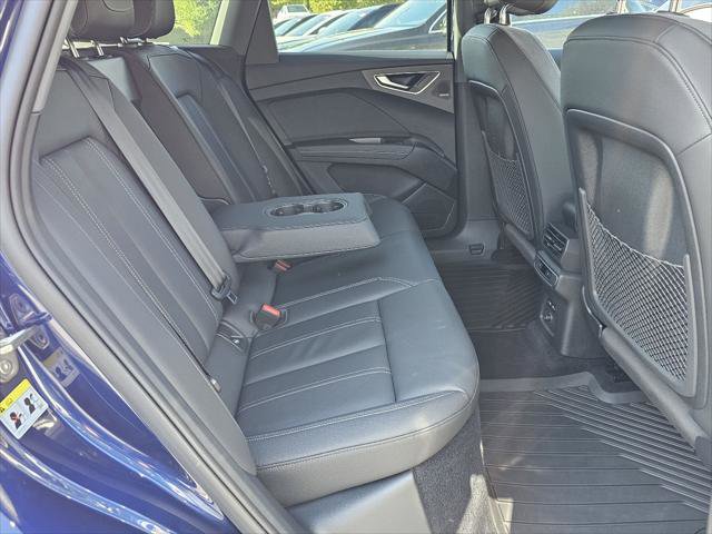 Used 2023 Audi Q4 e-tron Premium Plus w/ Premium Plus RWD image 6