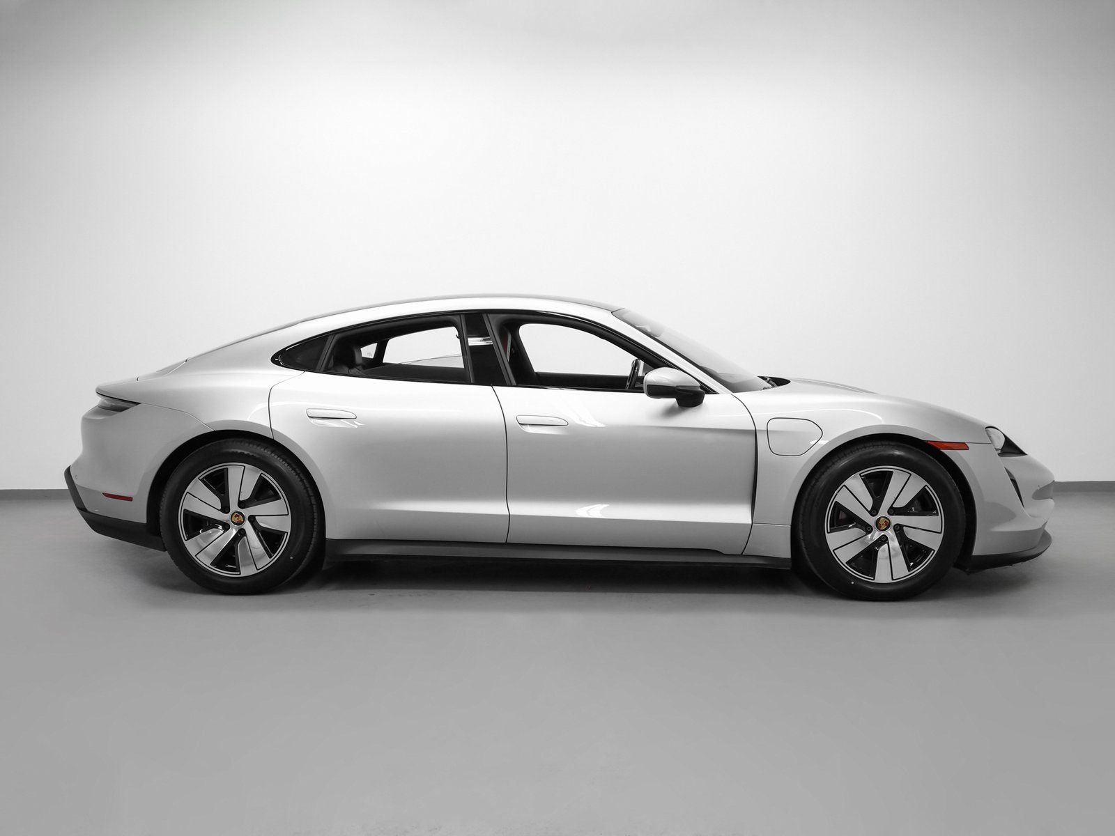 Certified 2023 Porsche Taycan image 13