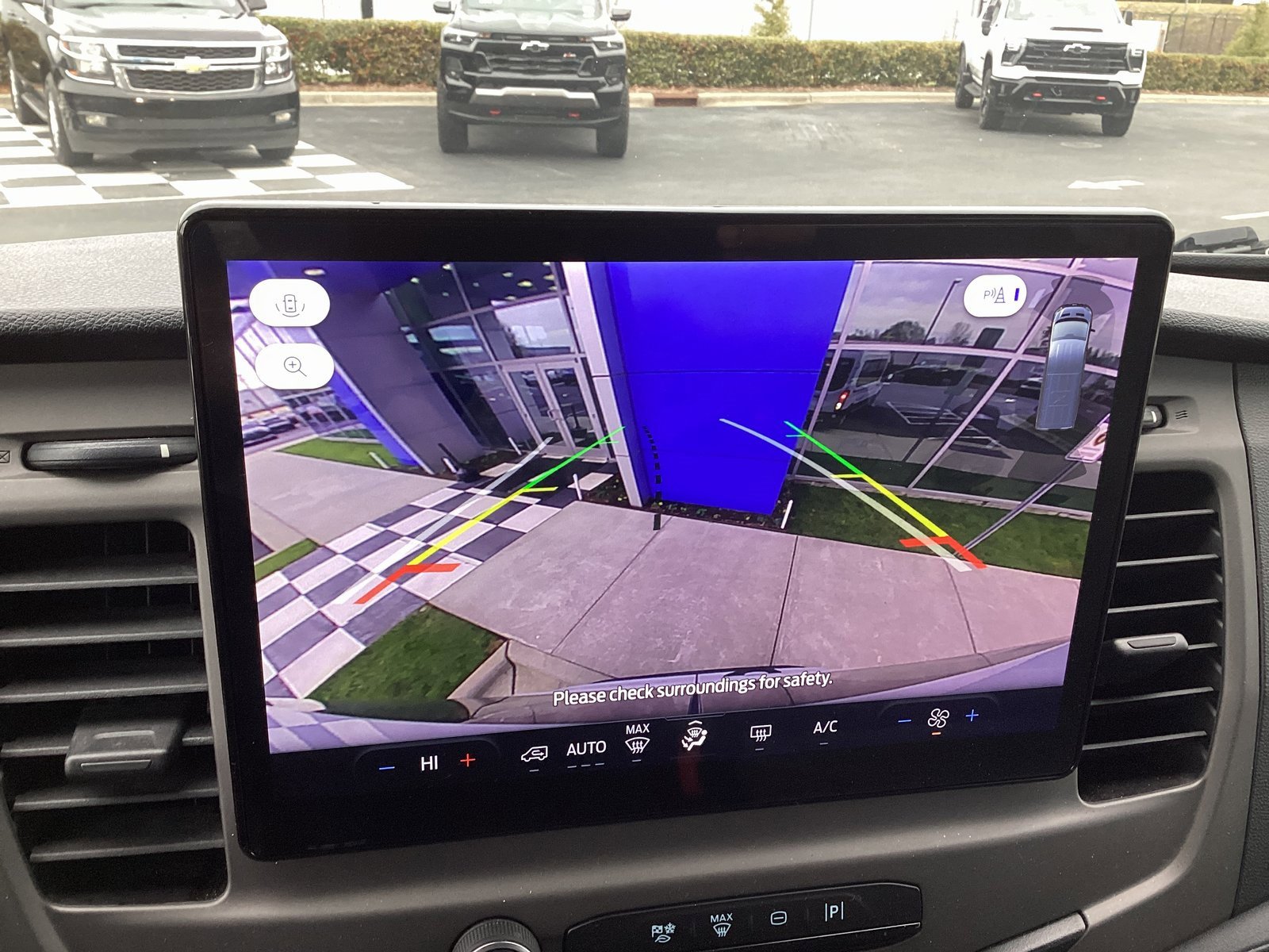 Used 2022 Ford Transit 350 XLT image 14