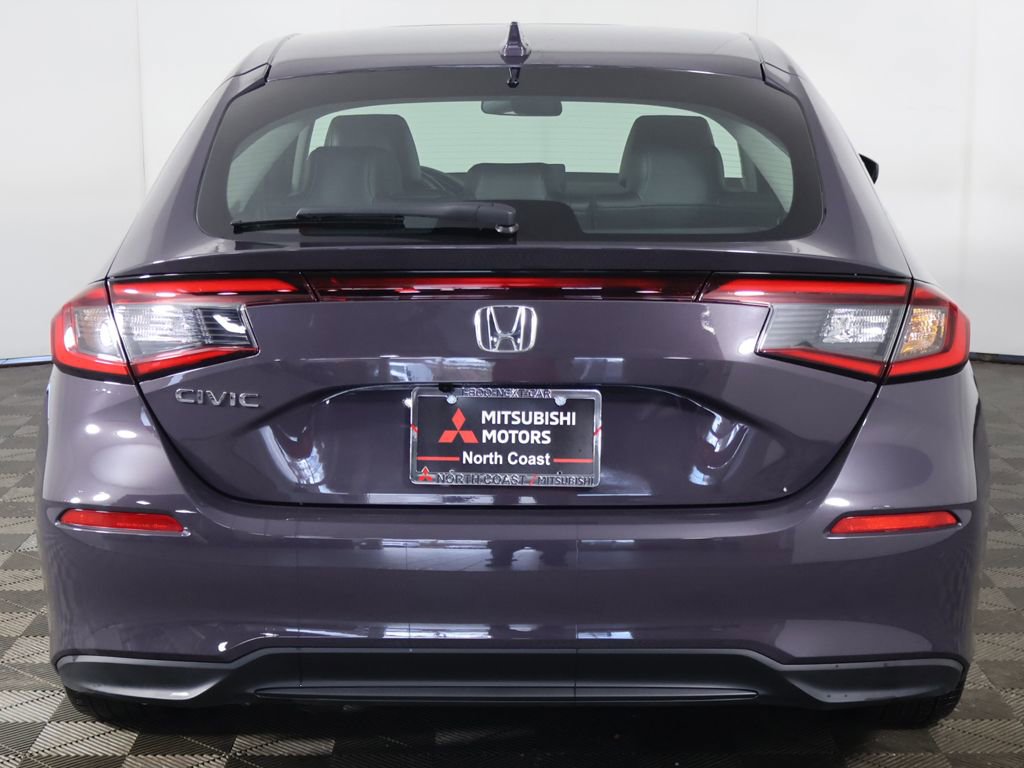 Used 2024 Honda Civic EX-L image 9