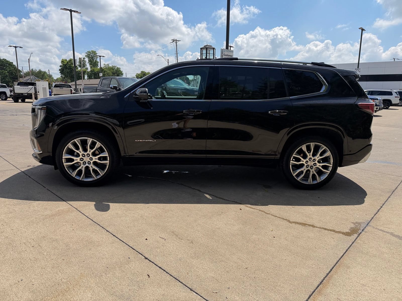 New 2026 GMC Acadia Denali w/ Super Cruise Package AWD/4WD image 8