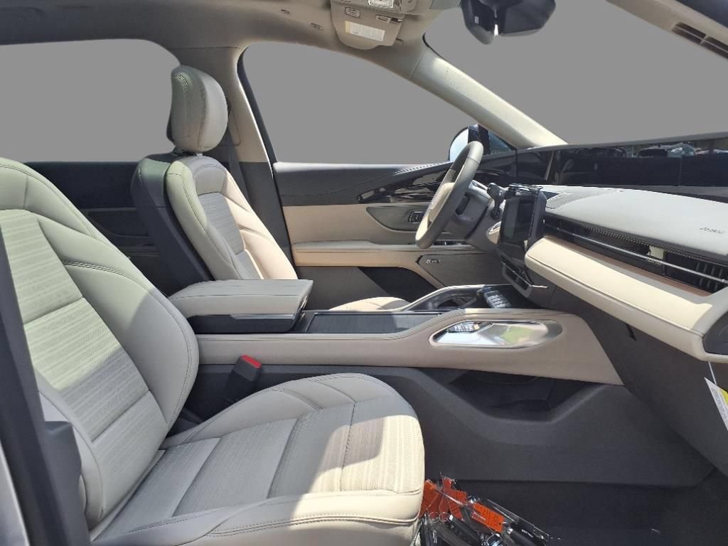 New 2025 Lincoln Nautilus Reserve w/ Jet Appearance Package AWD/4WD image 14