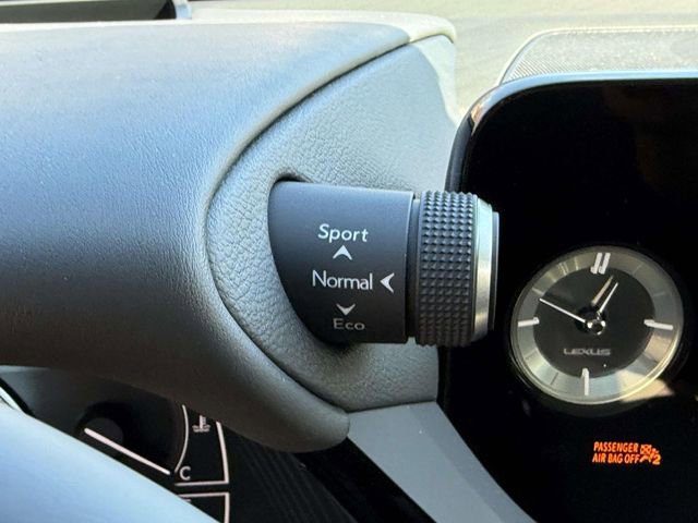 New 2025 Lexus ES 350 350 image 16
