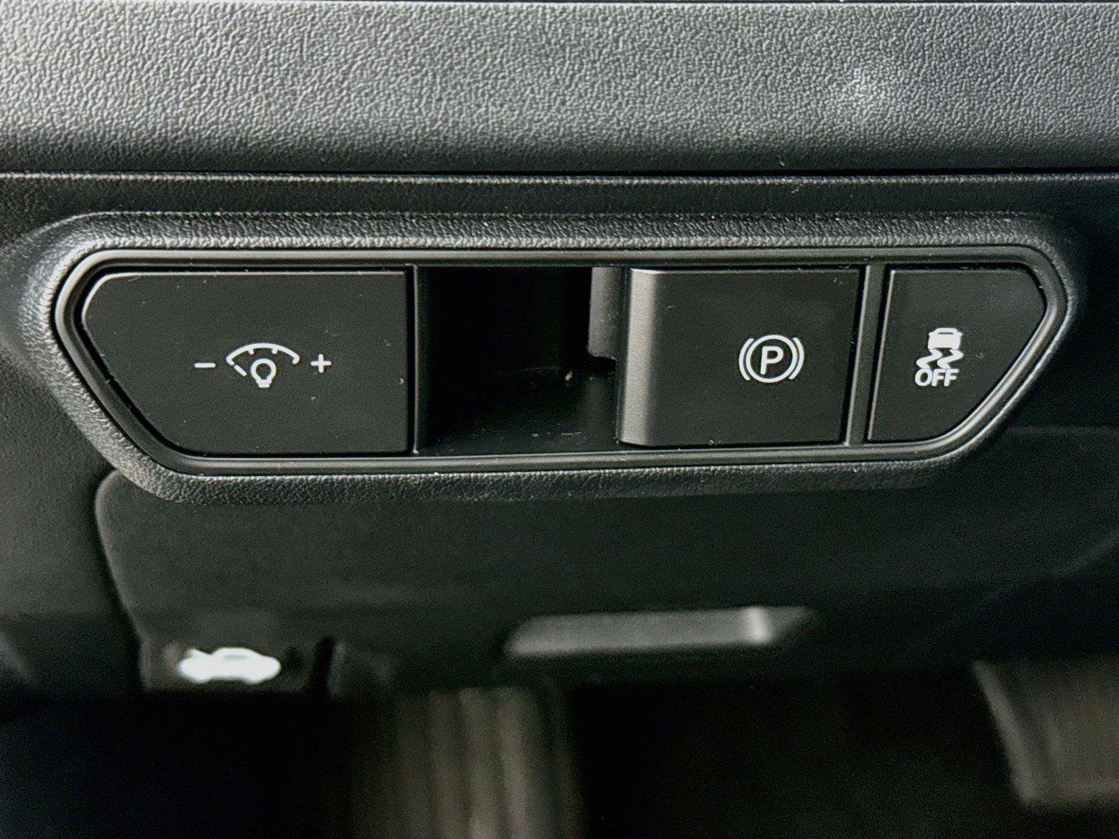 Used 2025 Kia K4 FWD image 16