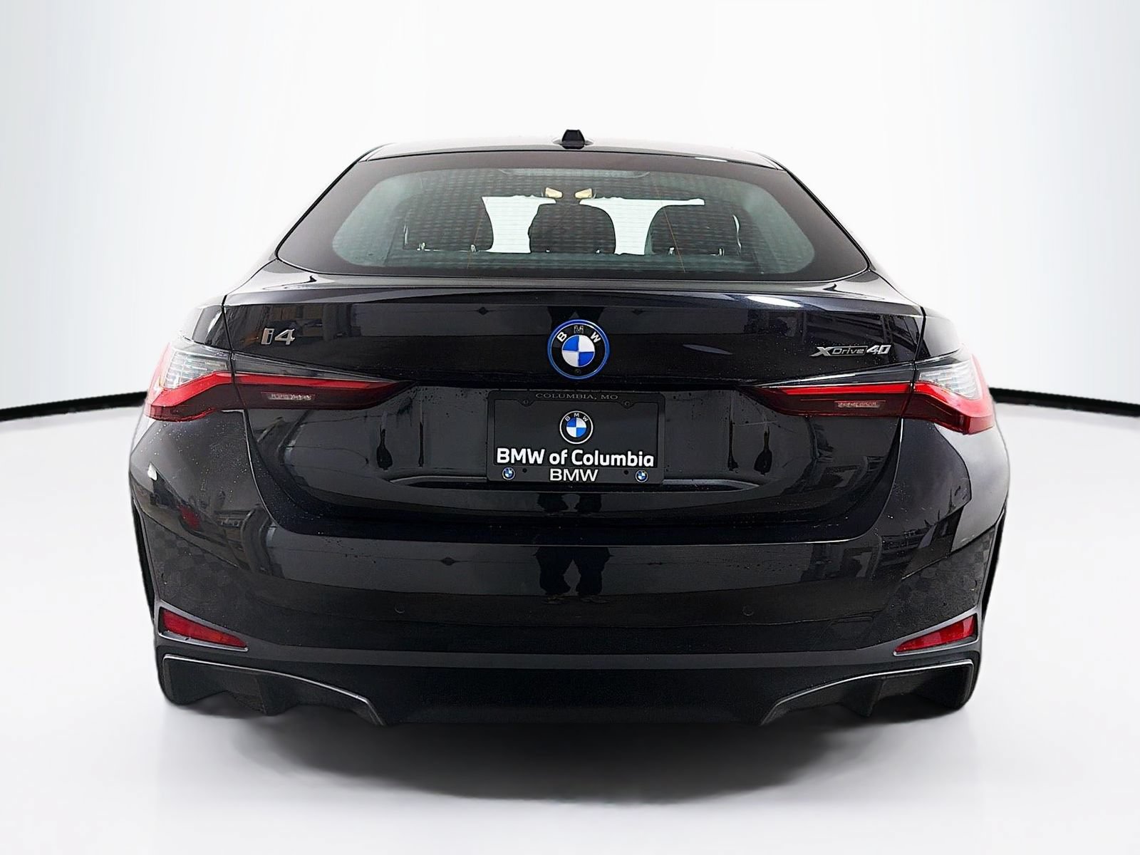 Used 2025 BMW i4 xDrive40i w/ Parking Assistance Package AWD/4WD image 6