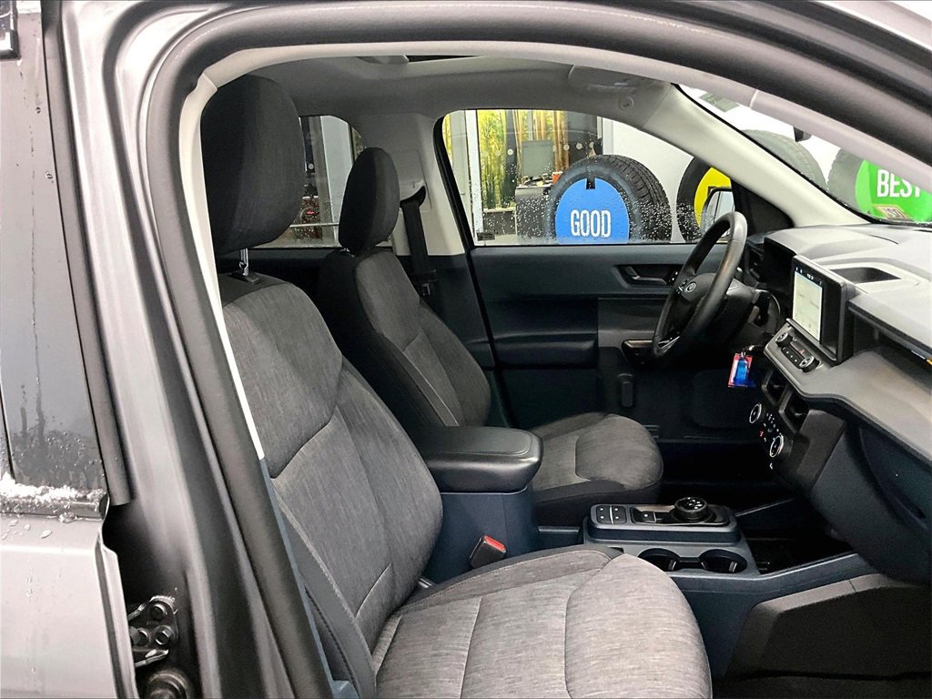 Used 2023 Ford Maverick XLT w/ XLT Luxury Package image 11