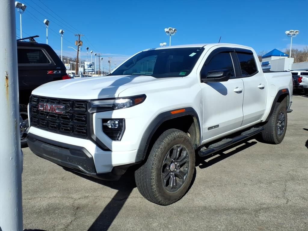 Used 2023 GMC Canyon Elevation w/ Trailering Package image 2