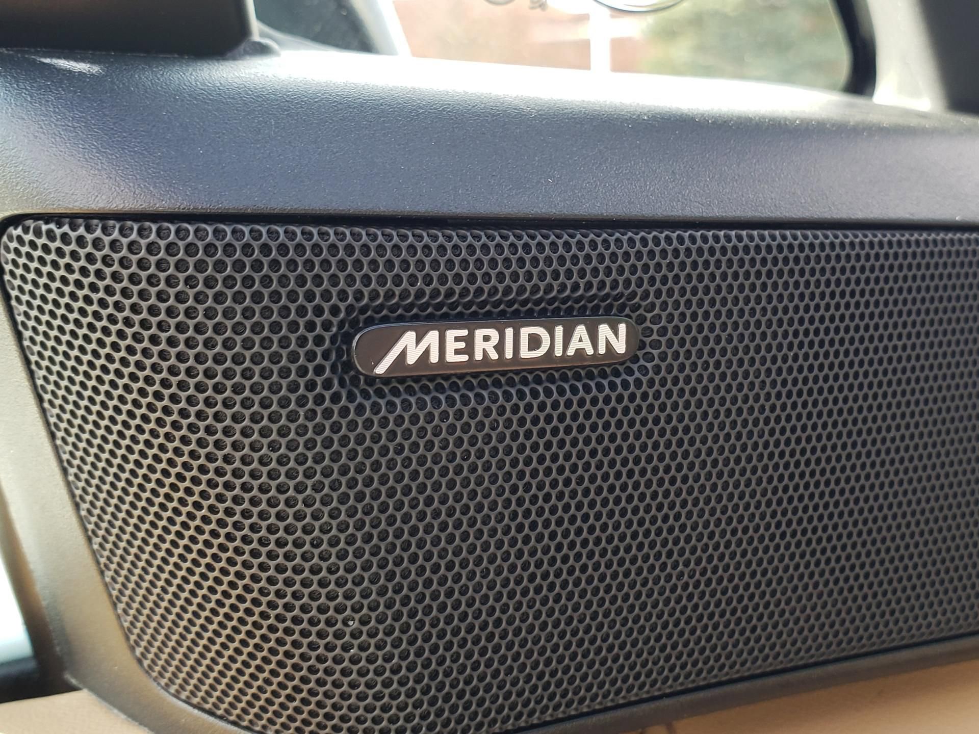 New 2026 Land Rover Range Rover SE image 19