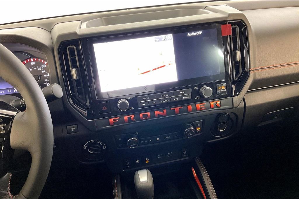 New 2026 Nissan Frontier PRO-4X w/ Pro-4x Convenience Package image 9