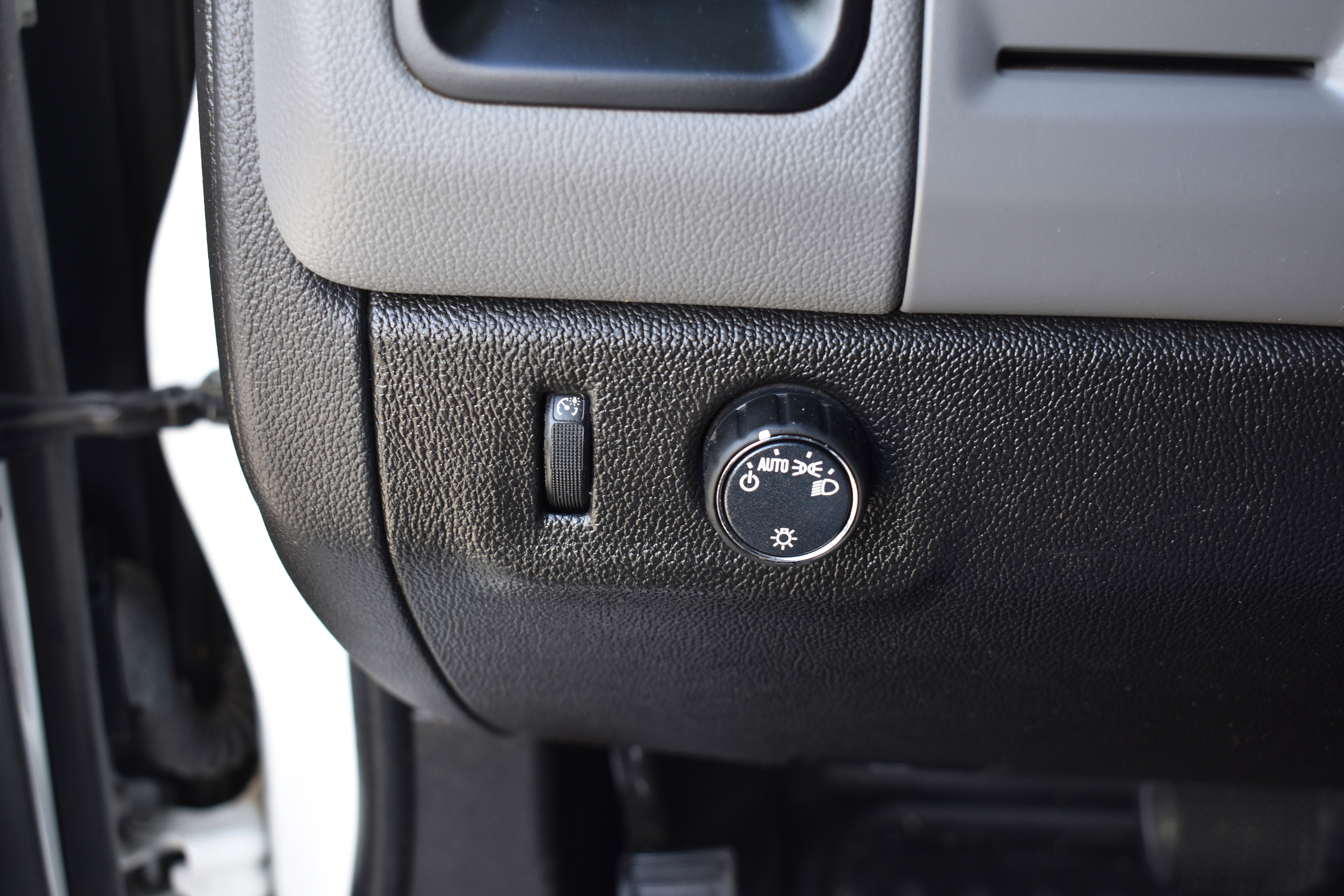 Used 2020 Chevrolet Colorado W/T image 14