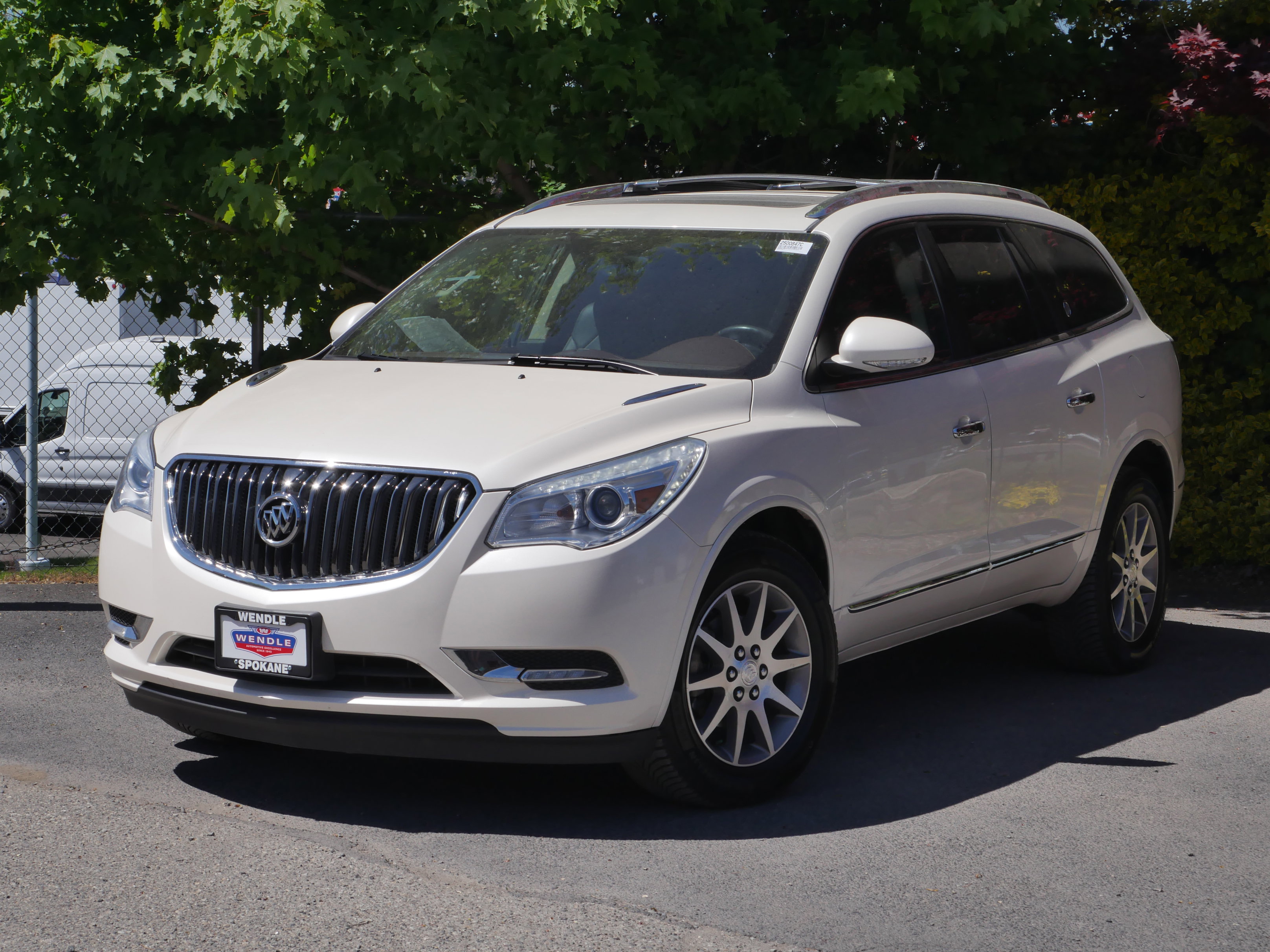 Used 2014 Buick Enclave Leather w/ Trailering Provision Package AWD/4WD image 2