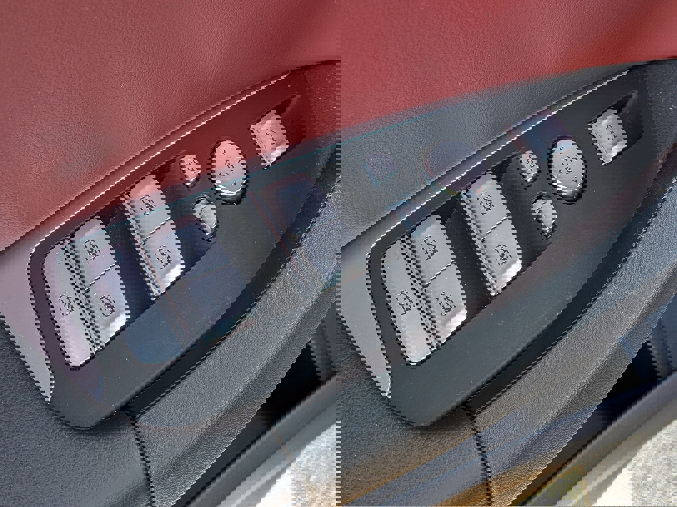 Used 2023 BMW X3 xDrive30i w/ M Sport Package image 13